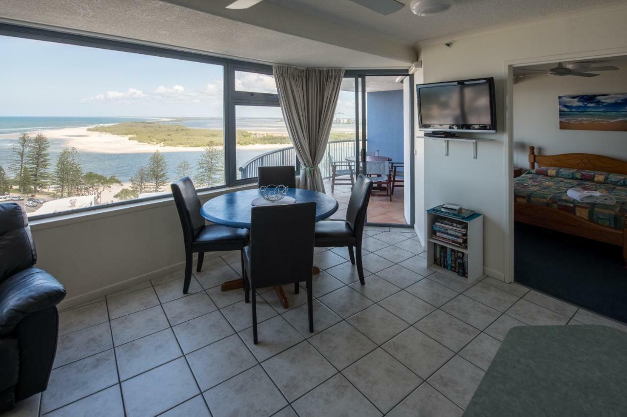 Centrepoint Apartments Caloundra Bagian luar foto