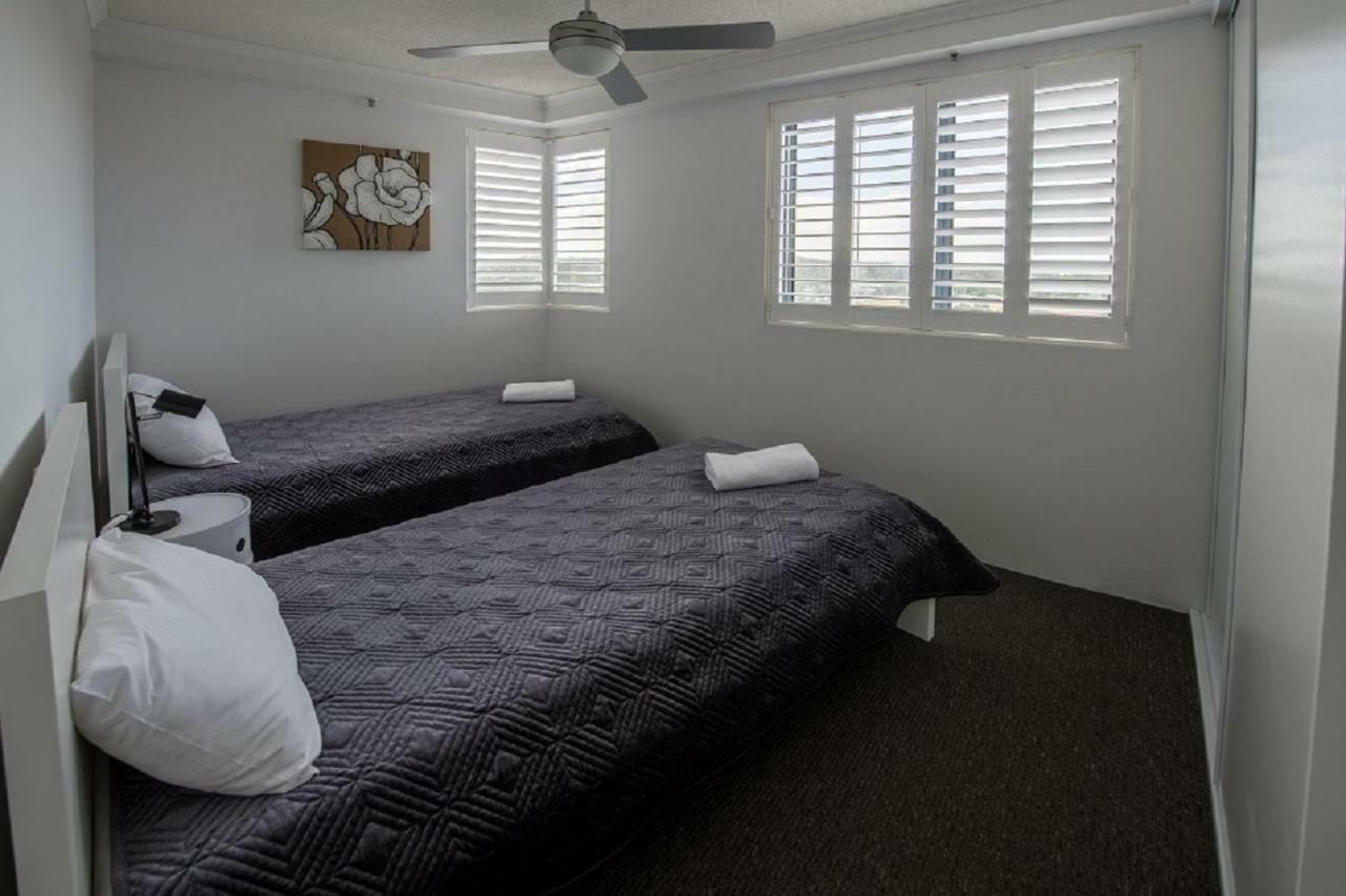 Centrepoint Apartments Caloundra Bagian luar foto